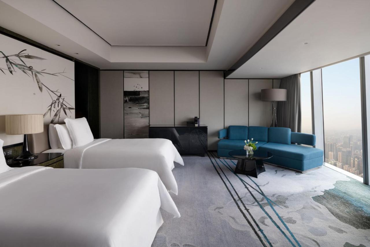 Four Seasons Hotel Guangzhou Dış mekan fotoğraf