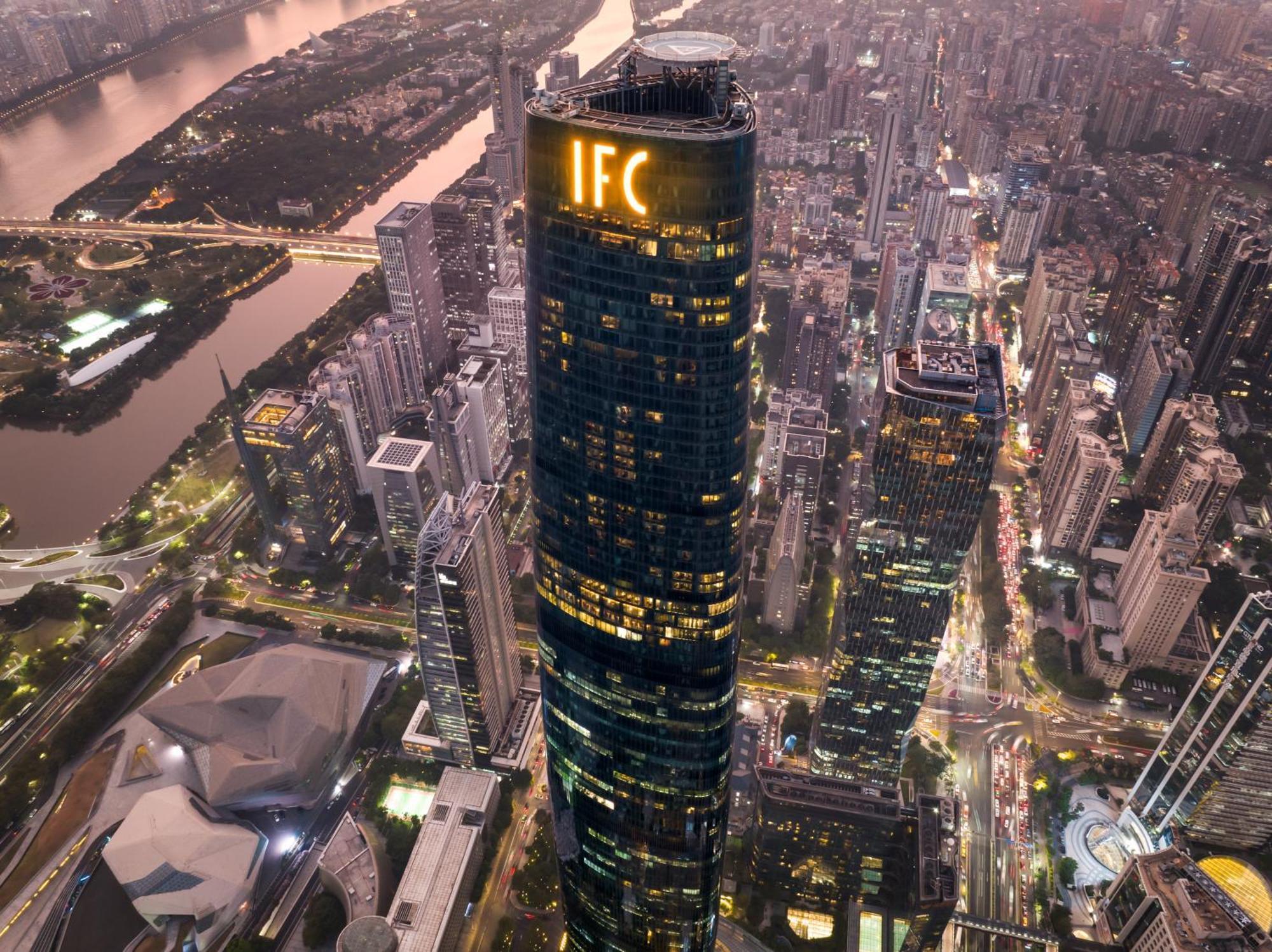 Four Seasons Hotel Guangzhou Dış mekan fotoğraf